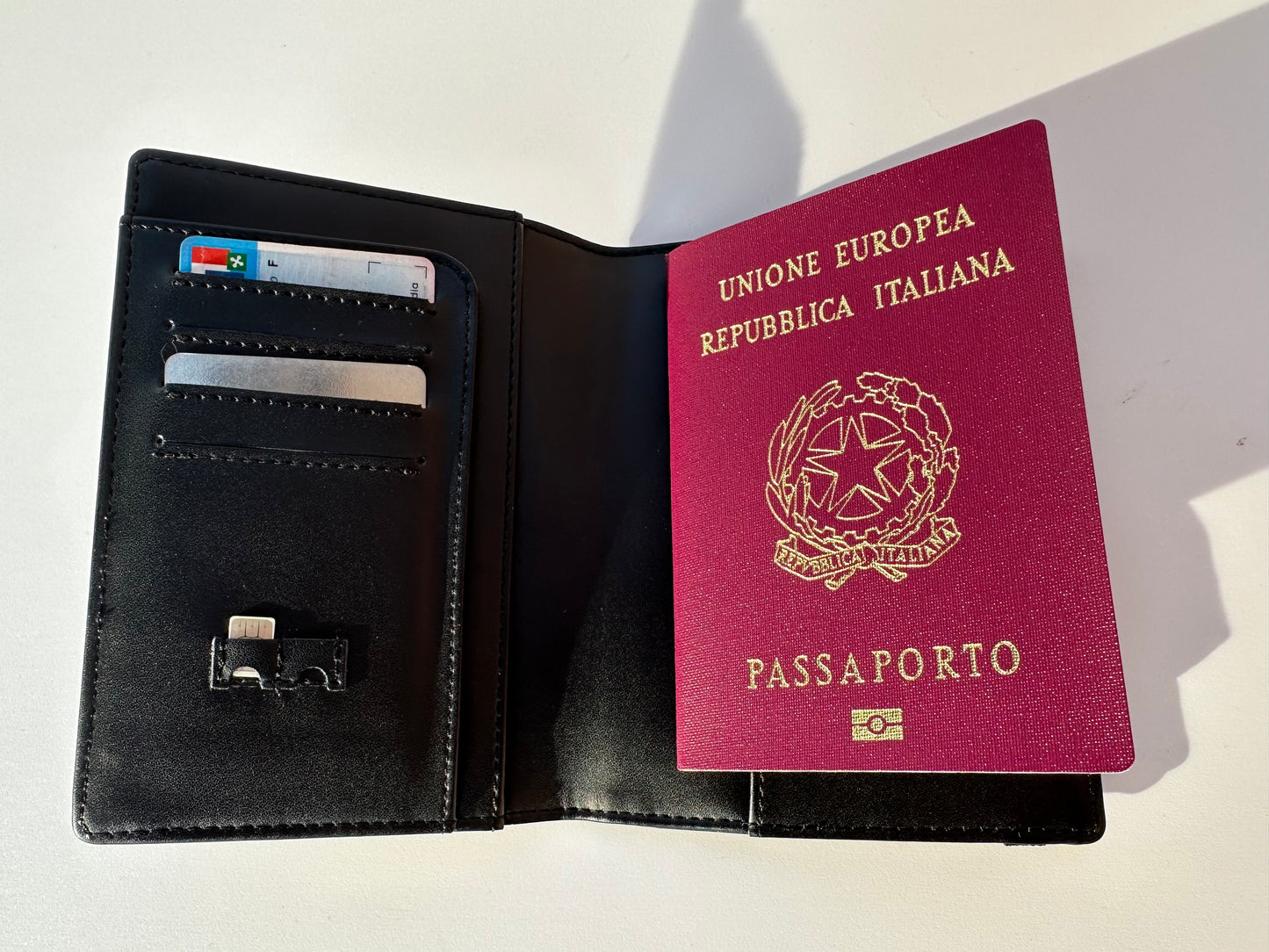 Porta passaporto per viaggiare senza pensieri